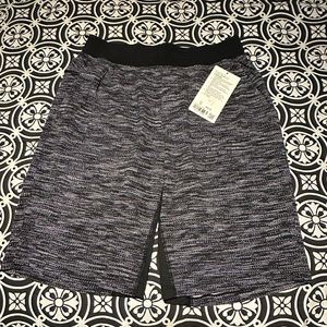 Men’s Lululemon T.H.E. 11” short. Linerless. Black and white print.